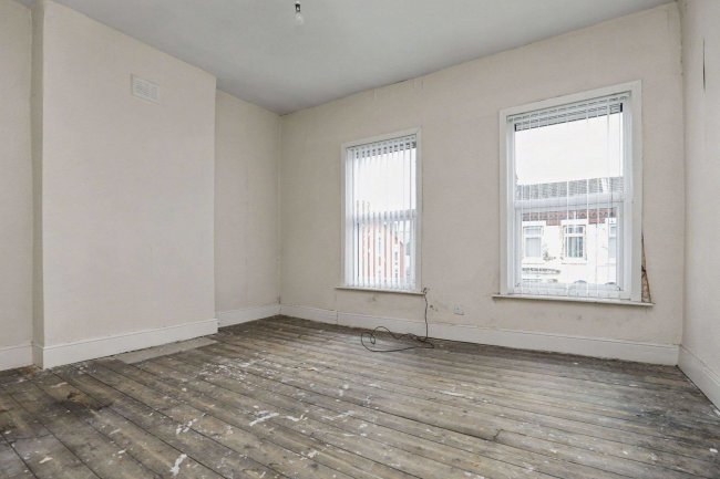 50 Isaac Street, Liverpool, L8 4TJ 8