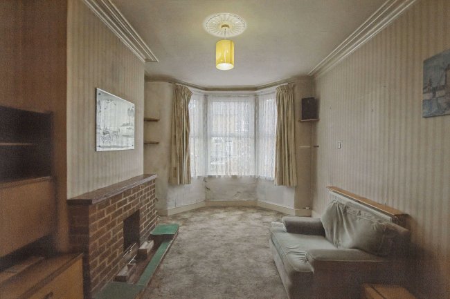 21 Sandyhill Road, Ilford IG1 2ET 3