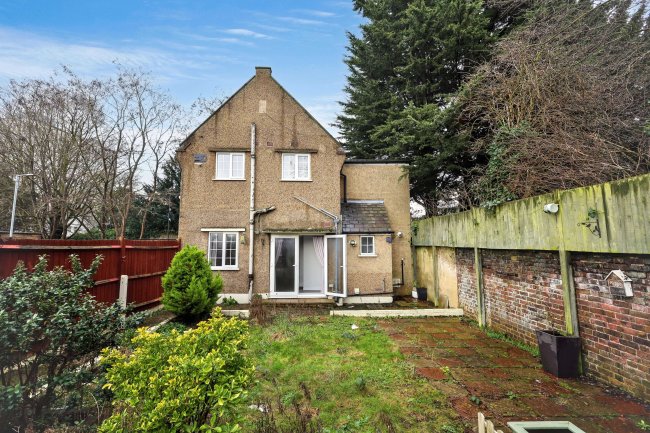 Church Cottage, 15 Church Lane, EN1 3EJ 3