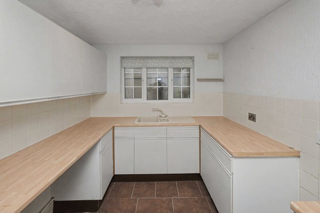 Church Cottage, 15 Church Lane, EN1 3EJ 3