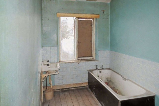 18 Lord Street, Wigan WN1 2BN 2