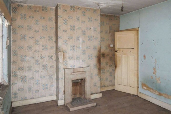 18 Lord Street, Wigan WN1 2BN 2