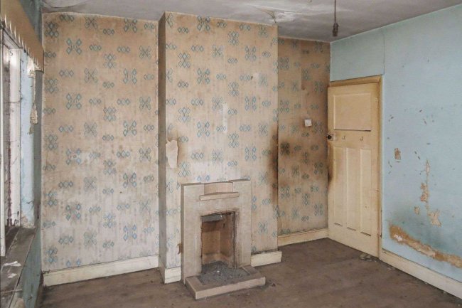 18 Lord Street, Wigan WN1 2BN 2