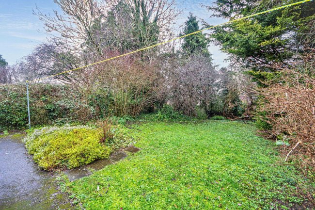 4 Hodge Lane, Malmesbury, Wiltshire, SN16 0BP 8