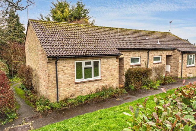 4 Hodge Lane, Malmesbury, Wiltshire, SN16 0BP 8