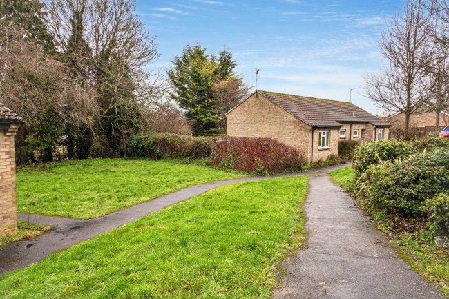 4 Hodge Lane, Malmesbury, Wiltshire, SN16 0BP 8