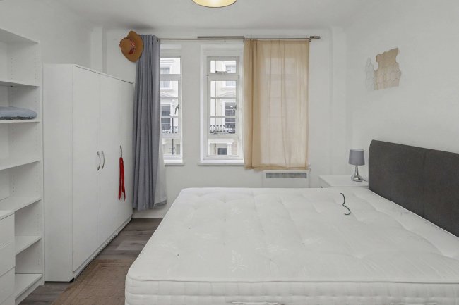 11 Hatherley Court, Hatherley Grove, London W2 5RD 1