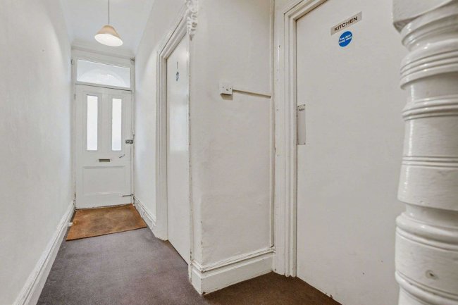 74 Edridge Road, Croydon, CR0 1EF 7