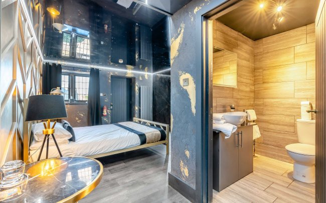 The Great House Hotel, Laleston, Bridgend, CF32 0HP 21