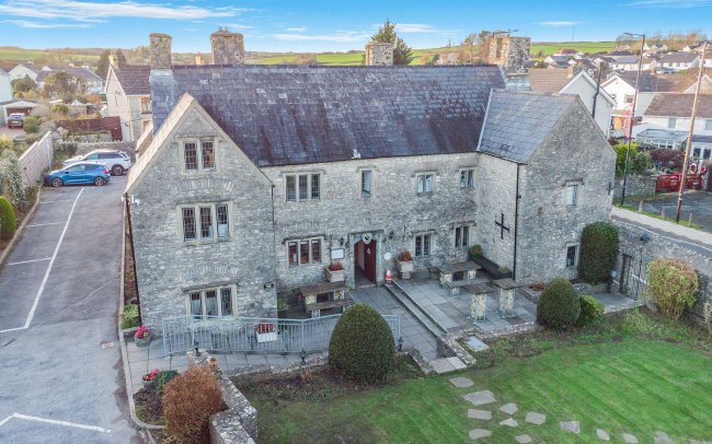 The Great House Hotel, Laleston, Bridgend, CF32 0HP 21