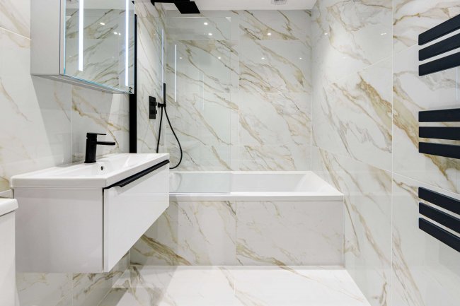 28 Oddesey Road, Borehamwood, Hertfordshire, WD6 5JP 1