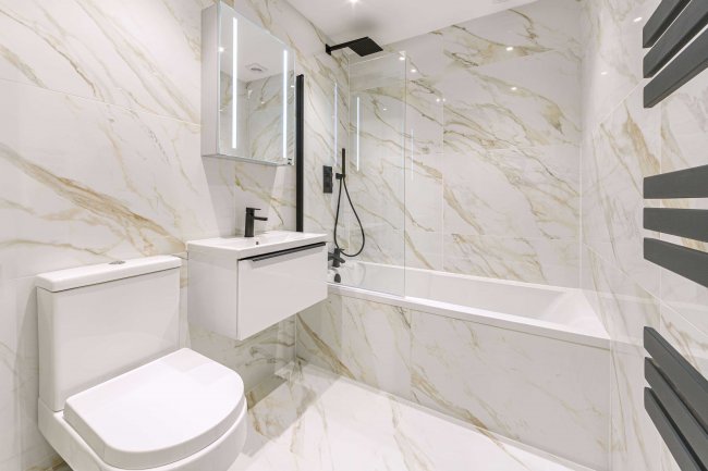 28 Oddesey Road, Borehamwood, Hertfordshire, WD6 5JP 1