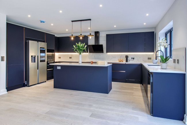 28 Oddesey Road, Borehamwood, Hertfordshire, WD6 5JP 1