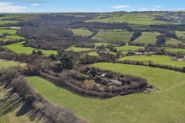 Bulmoor House, Combpyne, Axminster, EX13 8TE 7