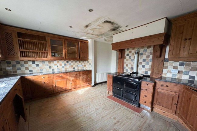 Bulmoor House, Combpyne, Axminster, EX13 8TE 7