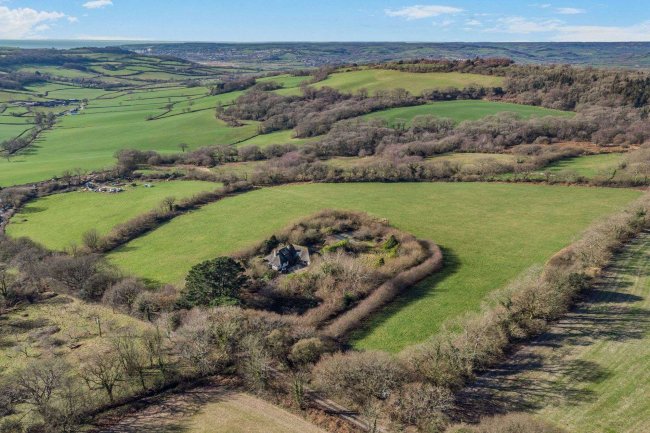 Bulmoor House, Combpyne, Axminster, EX13 8TE 7