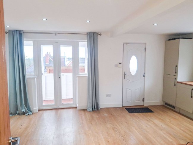 Lynmar, Greytree, Ross-on-Wye, HR9 7HU 1