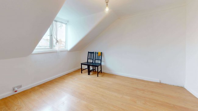 12 Huron Road, Tooting, London SW17 8RB 1