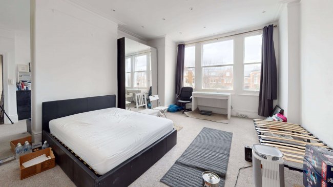 12 Huron Road, Tooting, London SW17 8RB 1