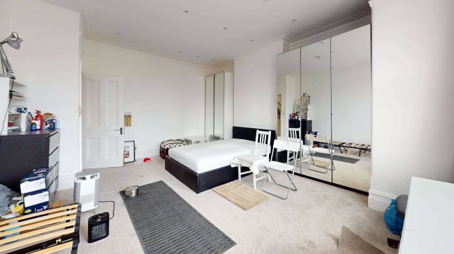 12 Huron Road, Tooting, London SW17 8RB 1