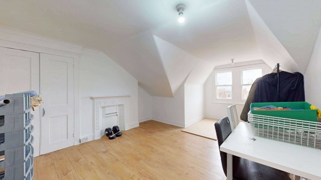 12 Huron Road, Tooting, London SW17 8RB 1