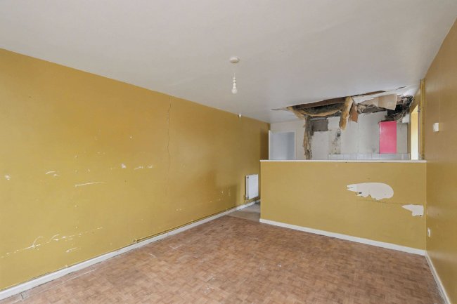 1 Church Lees, Great Linford, Milton Keynes, MK14 5EB 10