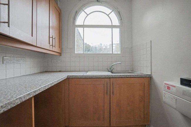 146a Queens Road, Peckham, London SE15 2HP 7