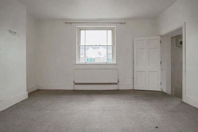 146a Queens Road, Peckham, London SE15 2HP 7