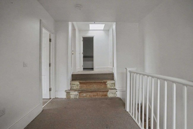 146a Queens Road, Peckham, London SE15 2HP 7