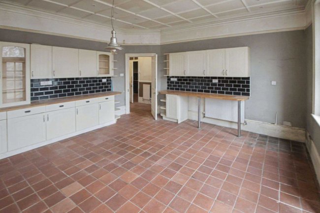 3 Bohemia Road, St Leonards-on-Sea TN37 6RA 8