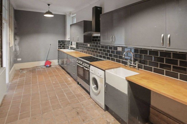 3 Bohemia Road, St Leonards-on-Sea TN37 6RA 8