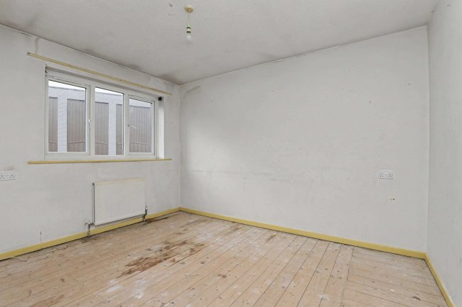 27 Russell Street, Liverpool, L3 5LJ 6