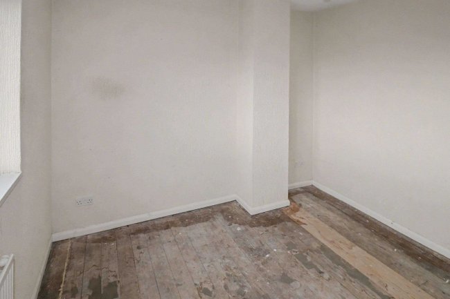 44 Windermere Road, Middleton, M24 5RD 9