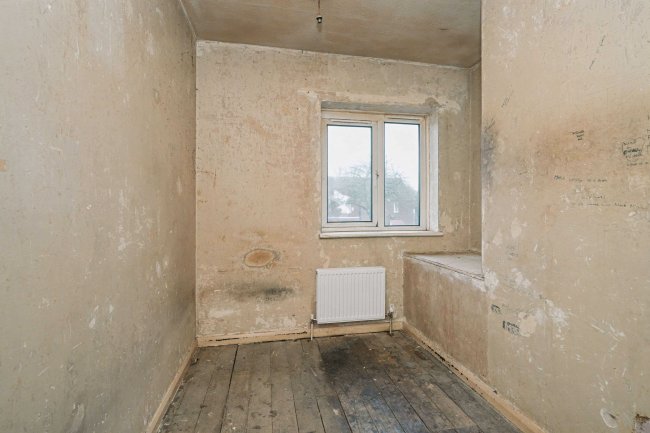 219 Windermere Road, Middleton, Manchester, M24 5PX 10