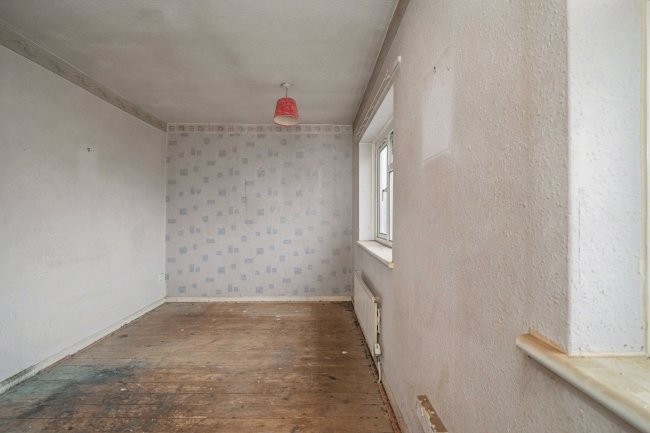 219 Windermere Road, Middleton, Manchester, M24 5PX 10