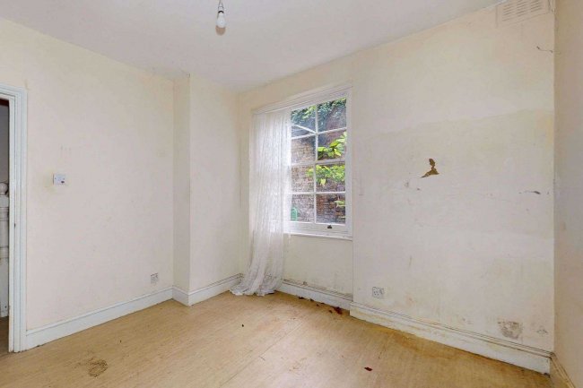 Flat A, 8 Shroton Street, London, NW1 6UG 8