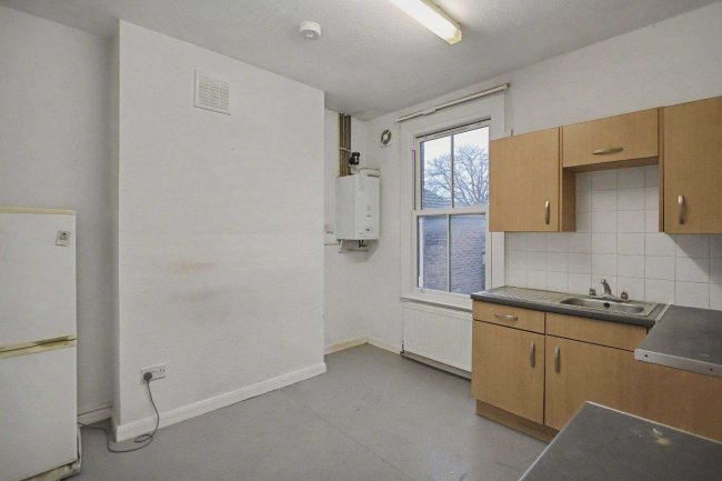 156B Villiers Road, Willesden, London NW2 5PU 1