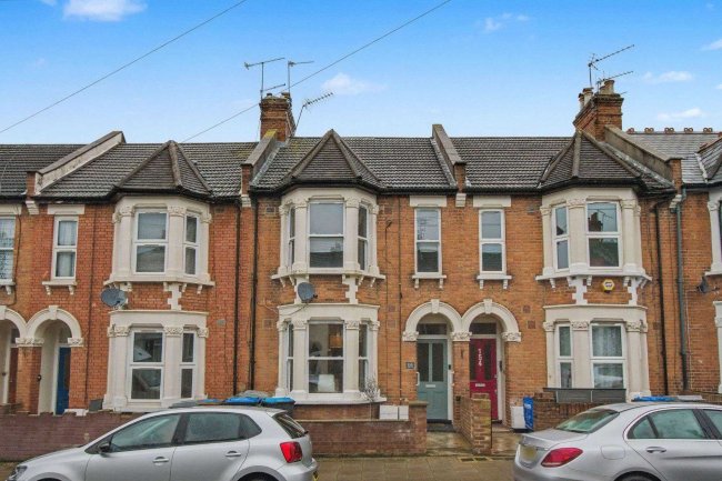 156B Villiers Road, Willesden, London NW2 5PU 1