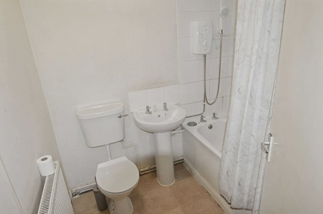 Flats 1-4, 11 Prospect Road, Moseley, Birmingham, B13 9TB 9