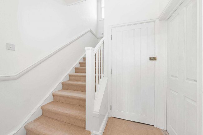 Flat 3, 48 Norwood High Street, Norwood, London SE27 9NR 7