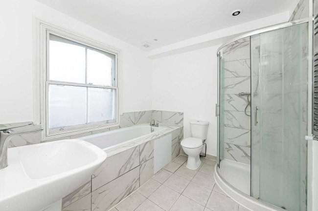 Flat 3, 48 Norwood High Street, Norwood, London SE27 9NR 7