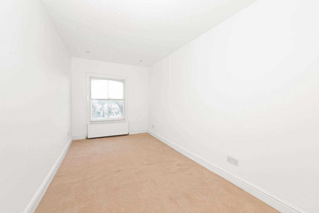 Flat 3, 48 Norwood High Street, Norwood, London SE27 9NR 7