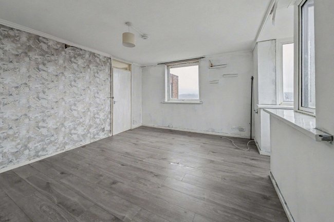 Flat 75, Benwell Close, Benwell Grange, Newcastle Upon Tyne, NE15 6RZ 9