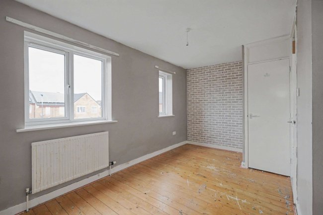 5 Pingreaves Drive, Chellaston, Derby, Derbyshire, DE73 6PD 3