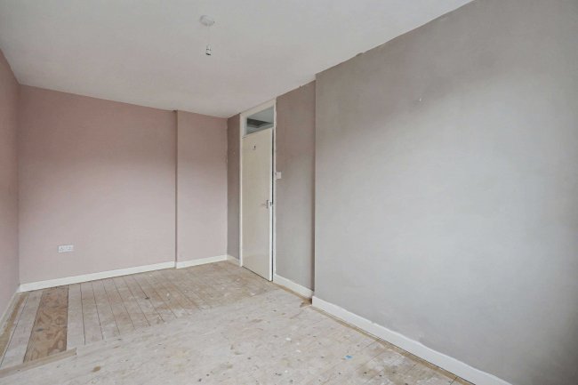 5 Pingreaves Drive, Chellaston, Derby, Derbyshire, DE73 6PD 3