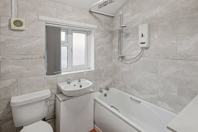 103 Owlet Road, Shipley, West Yorkshire, BD18 2EN 8