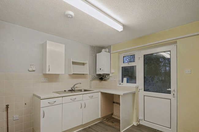 56 Cranfield Way, Buckden, St. Neots, Cambridgeshire, PE19 5TJ 9