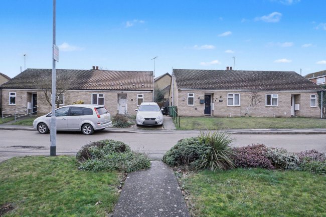 56 Cranfield Way, Buckden, St. Neots, Cambridgeshire, PE19 5TJ 9
