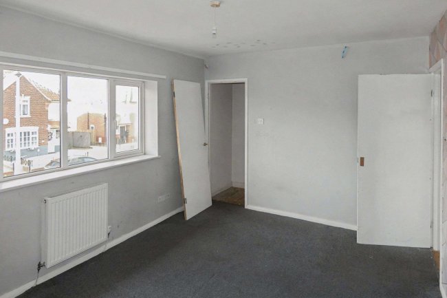 30 Twenty Second Avenue, Hull, East Yorkshire, HU6 9LR 9