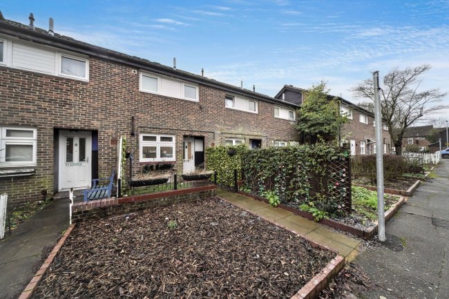 55 Charnwood Road, Hillingdon, Uxbridge, Middlesex, UB10 0HF 7